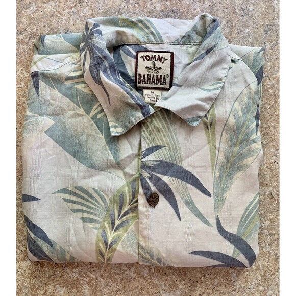 Tommy Bahama Palm Floral 100% Silk Button Down Hawaiian Shirt Men’s Size Medium - Picture 2 of 8